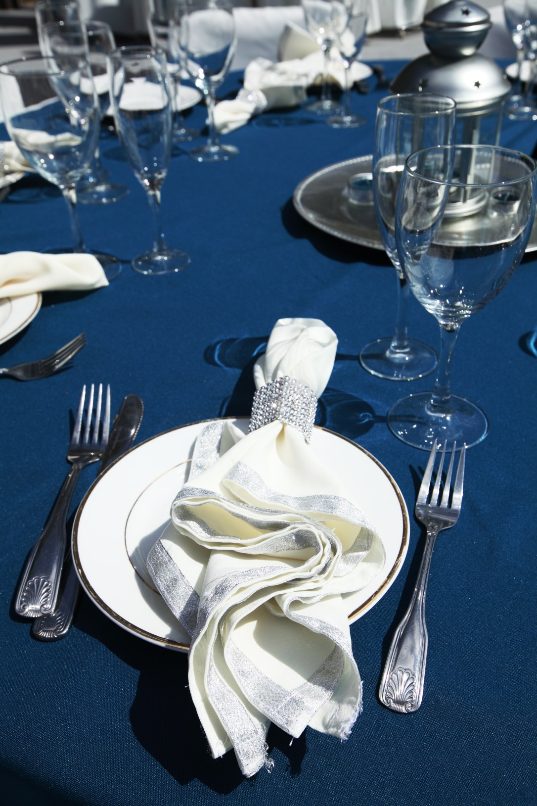 Wedding table arrangements